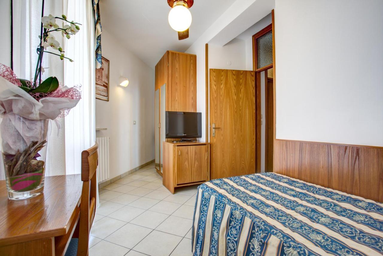 Hotel Genzianella Τσέρβια Εξωτερικό φωτογραφία